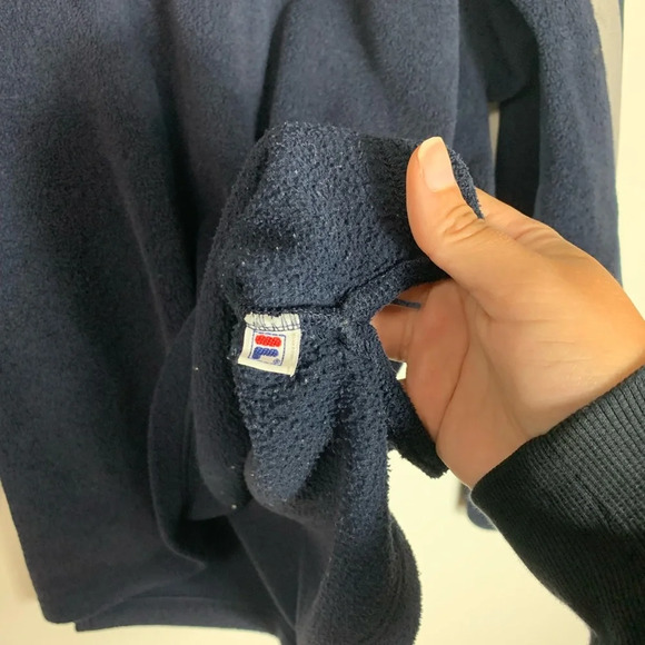 VTG Y2K FILA Pullover Crewneck Sweater Adult Size Large?  Polyester *Flawed - Picture 6 of 12